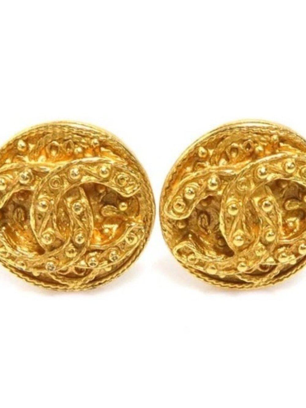 Auth CHANEL Vintage CC Logo Clip on Earrings Gold Metal - e61891j